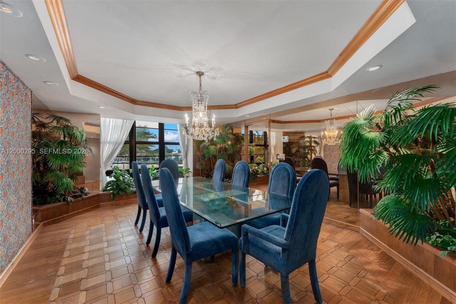 5500 Collins Ave 304 photo 1