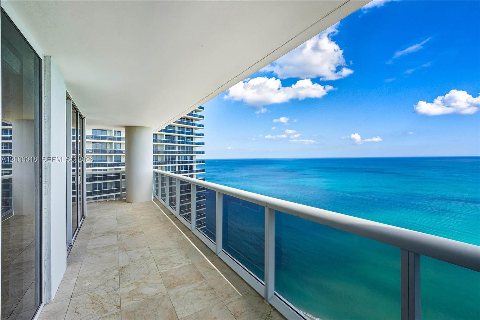 1850 Ocean Dr 3301 photo 7