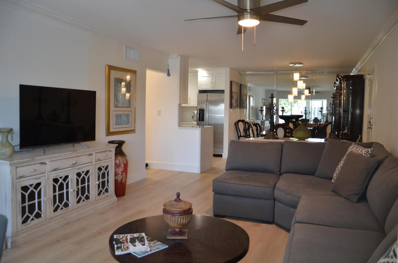 6367 Bay Club Drive 3 photo 3