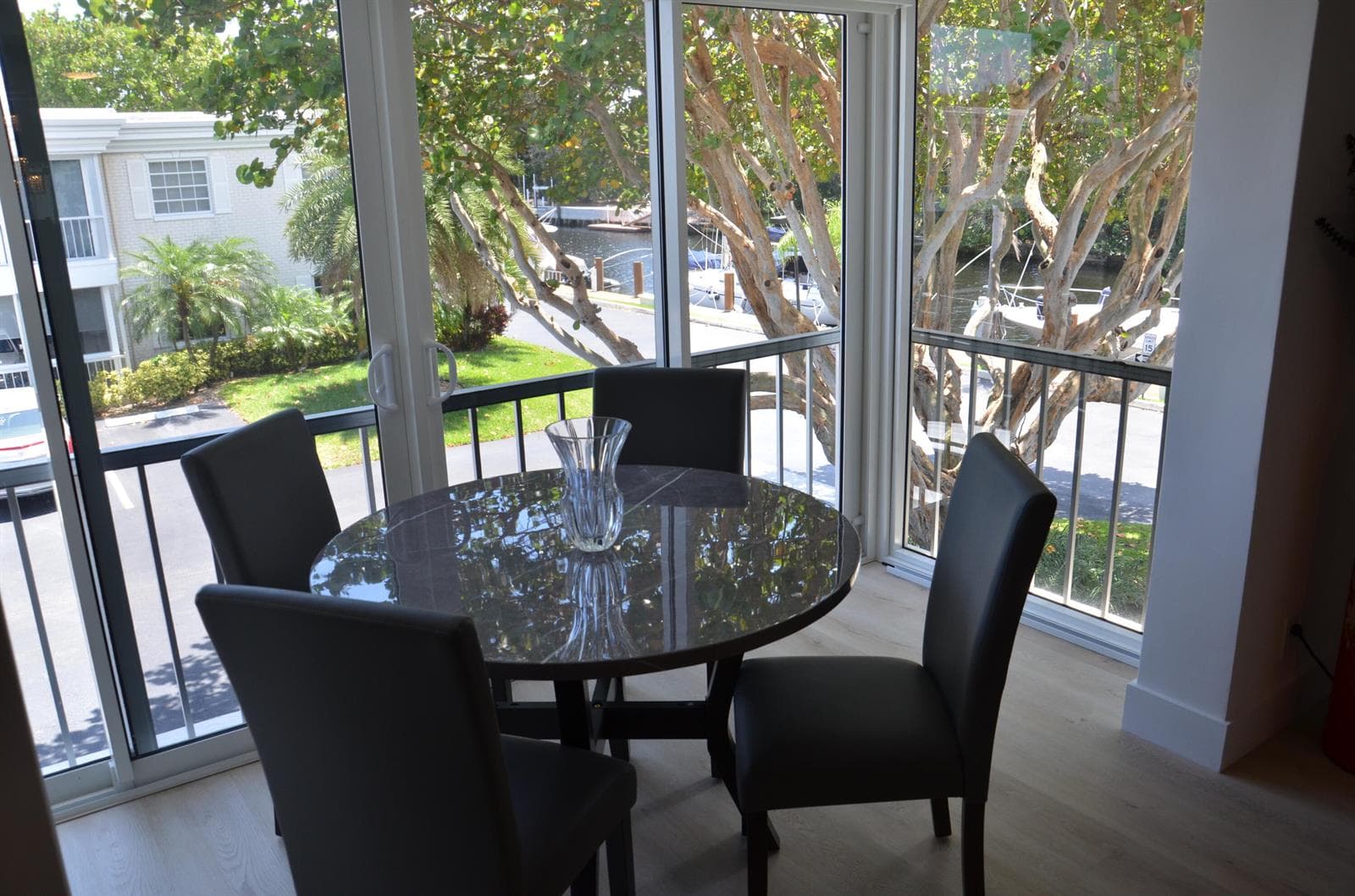 6367 Bay Club Drive 3 photo 4
