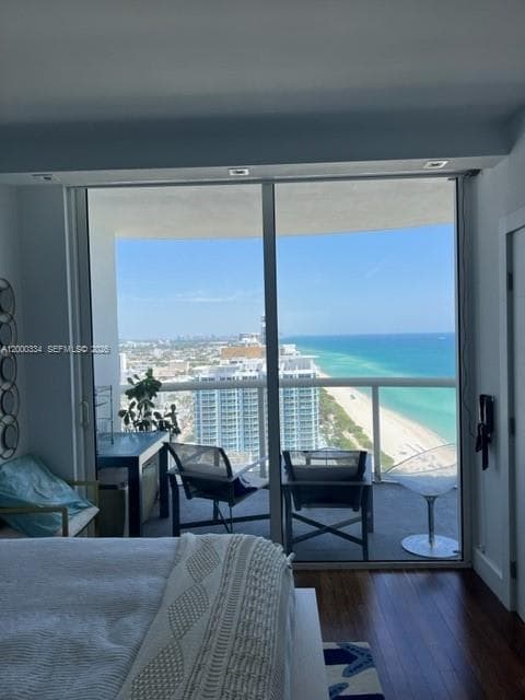6365 Collins Ave 2811 photo 5