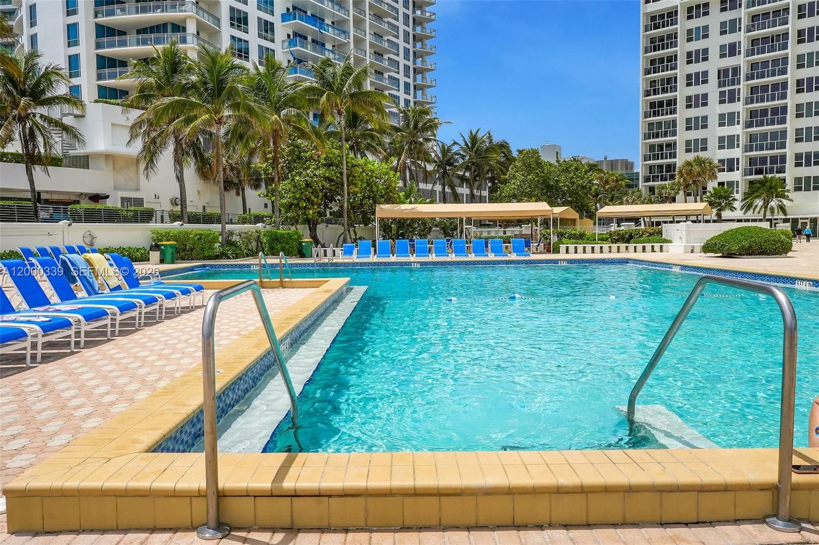 3505 Ocean Dr 808 photo 24