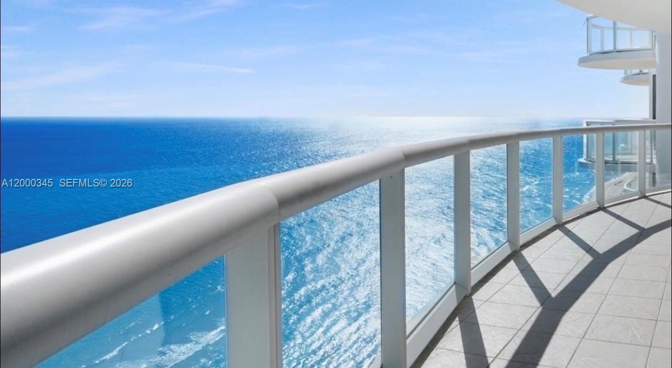 6365 Collins Ave 2702 photo 16