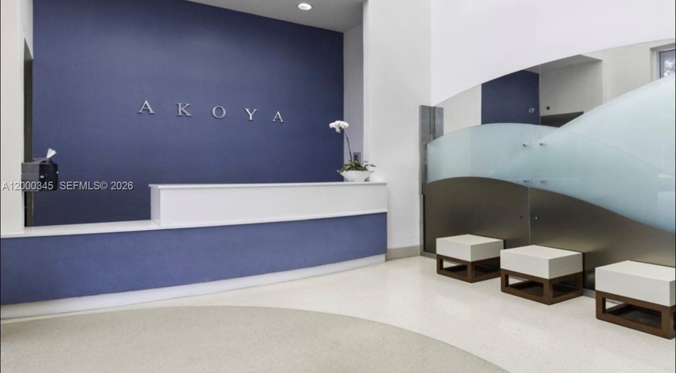 6365 Collins Ave 2702 photo 7