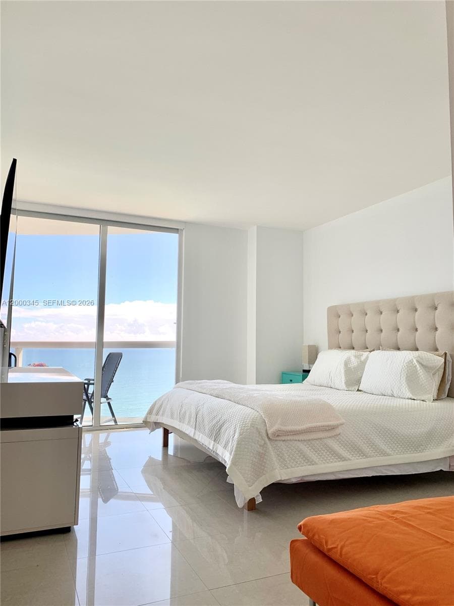 6365 Collins Ave 2702 photo 18