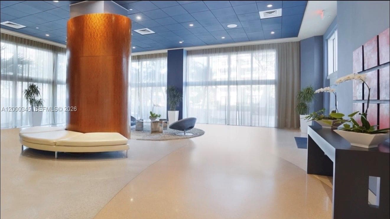 6365 Collins Ave 2702 photo 8