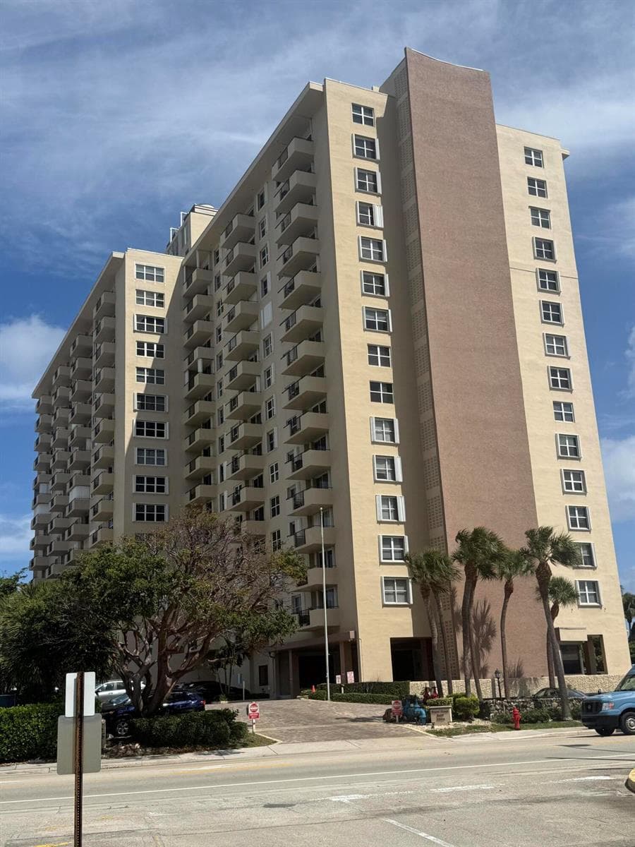 2000 S Ocean Boulevard 3b photo 1