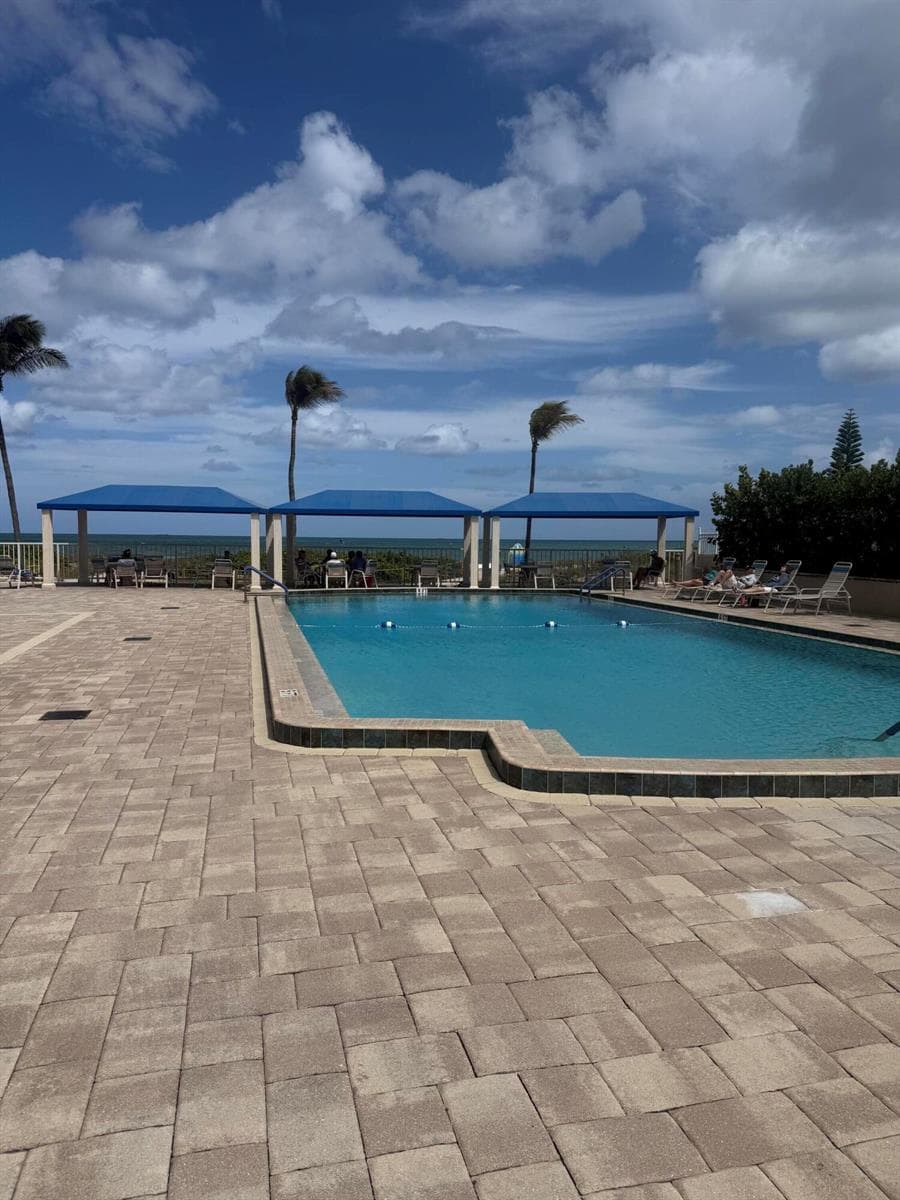 2000 S Ocean Boulevard 3b photo 10