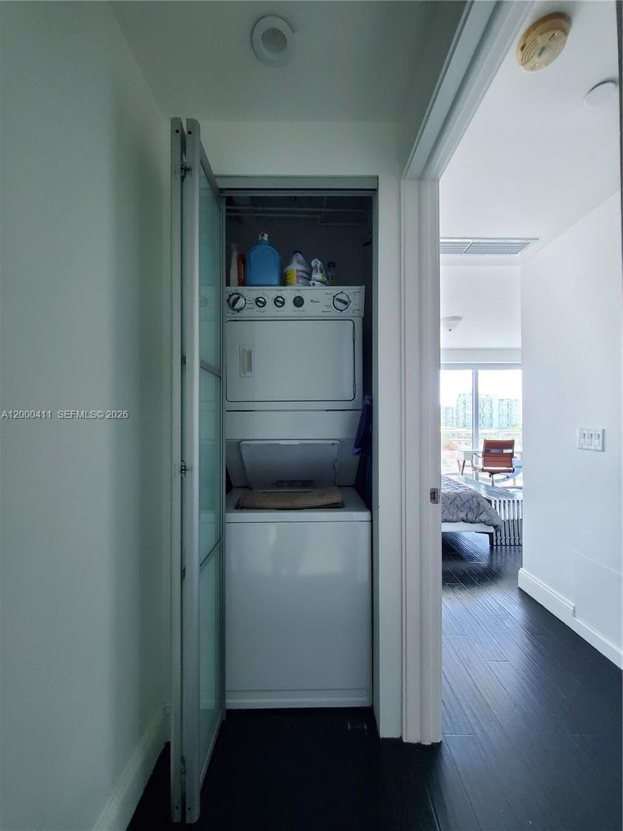 401 photo 17
