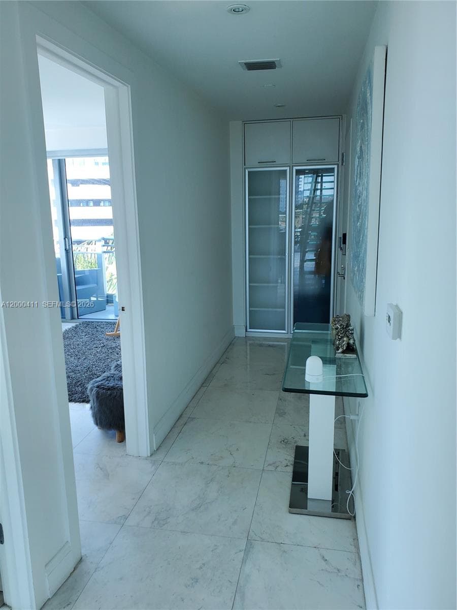 401 photo 22