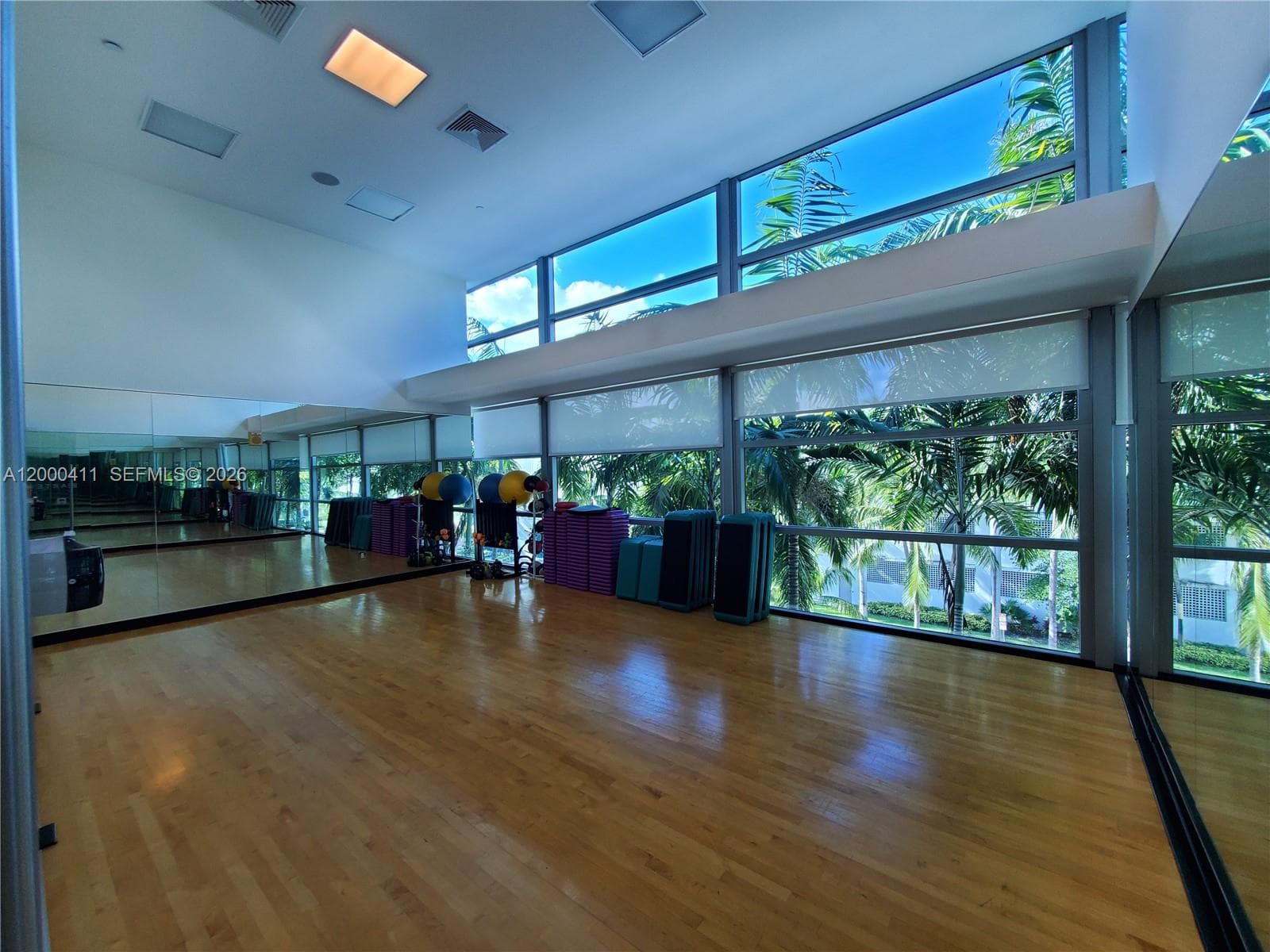 401 photo 25