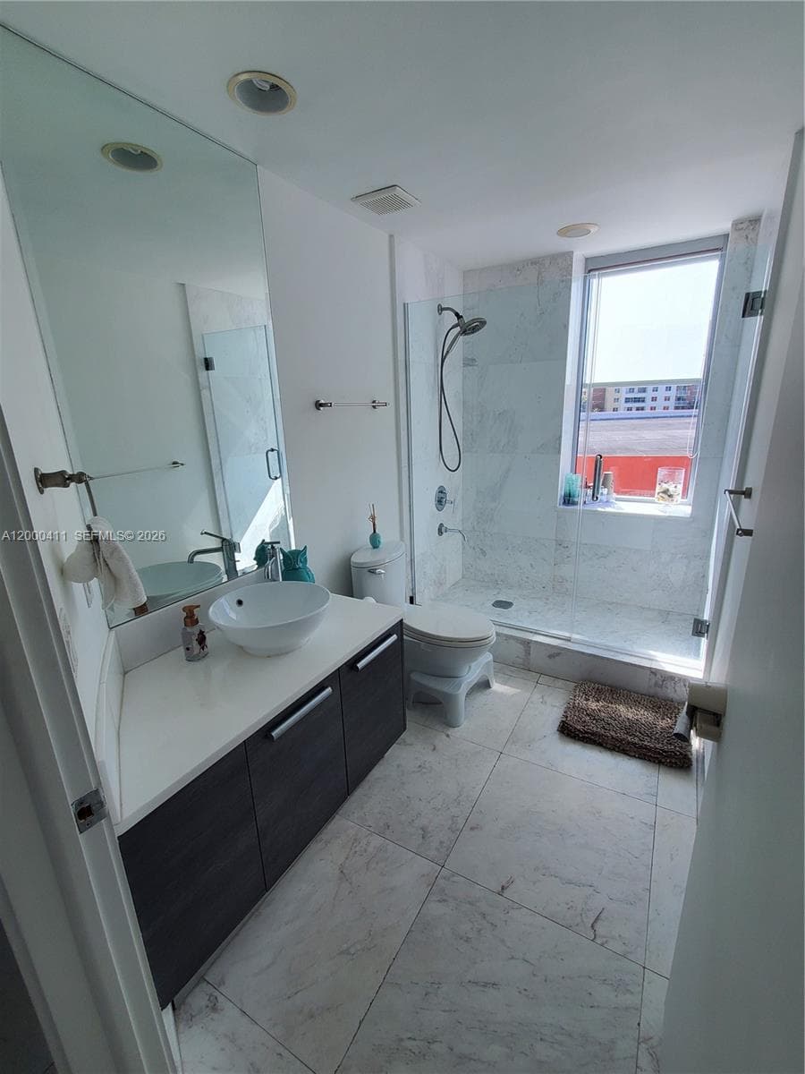 401 photo 21