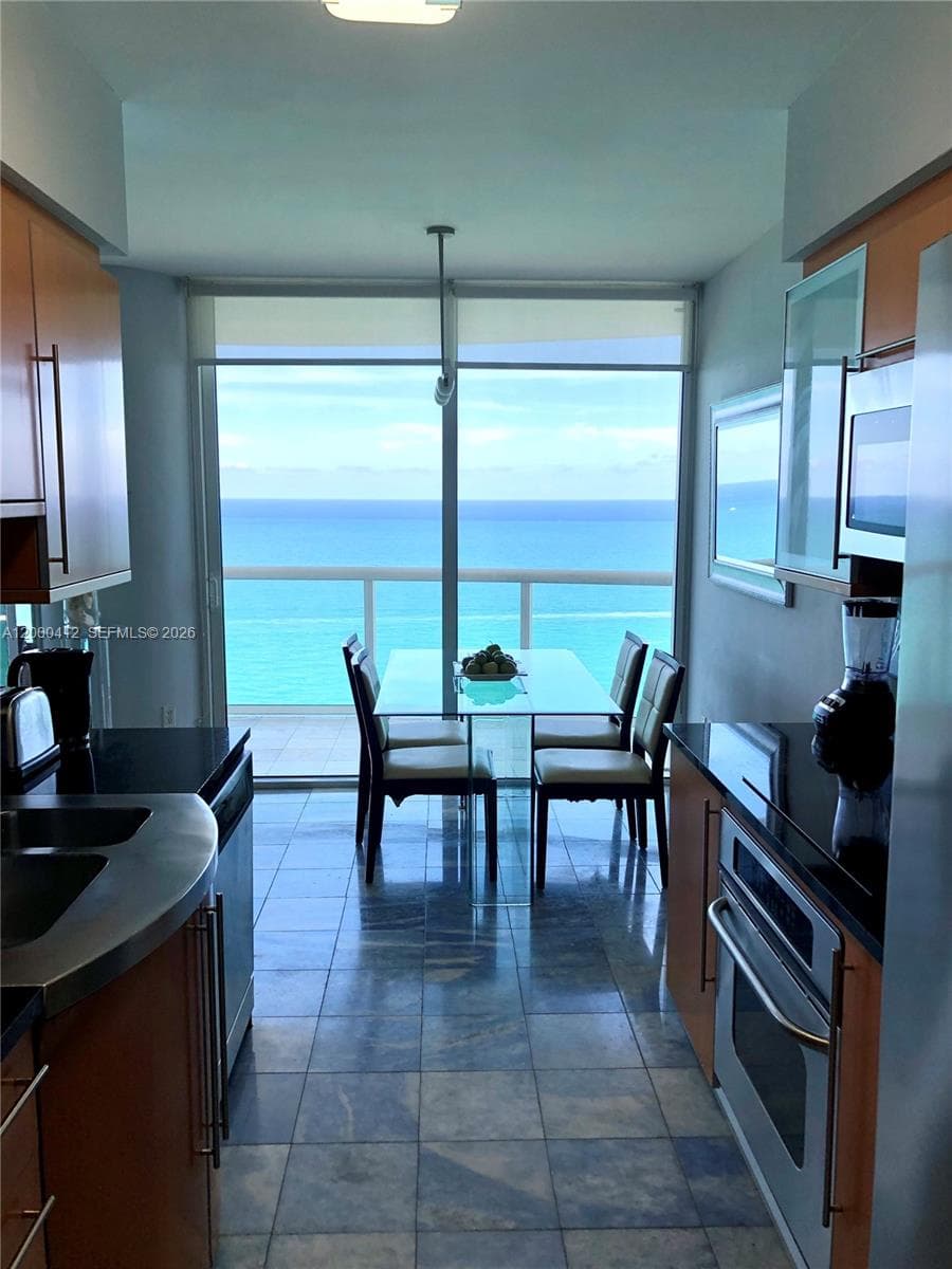 6365 Collins Ave 3602 photo 18