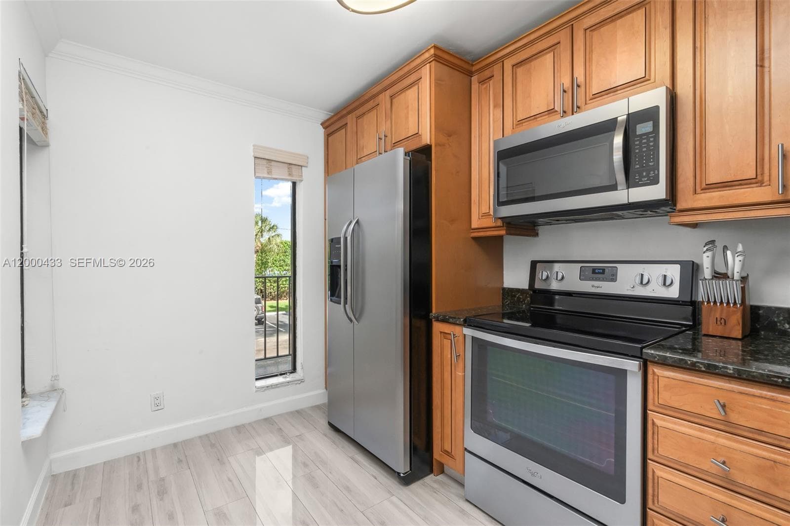 16 Royal Palm Way 205 photo 6