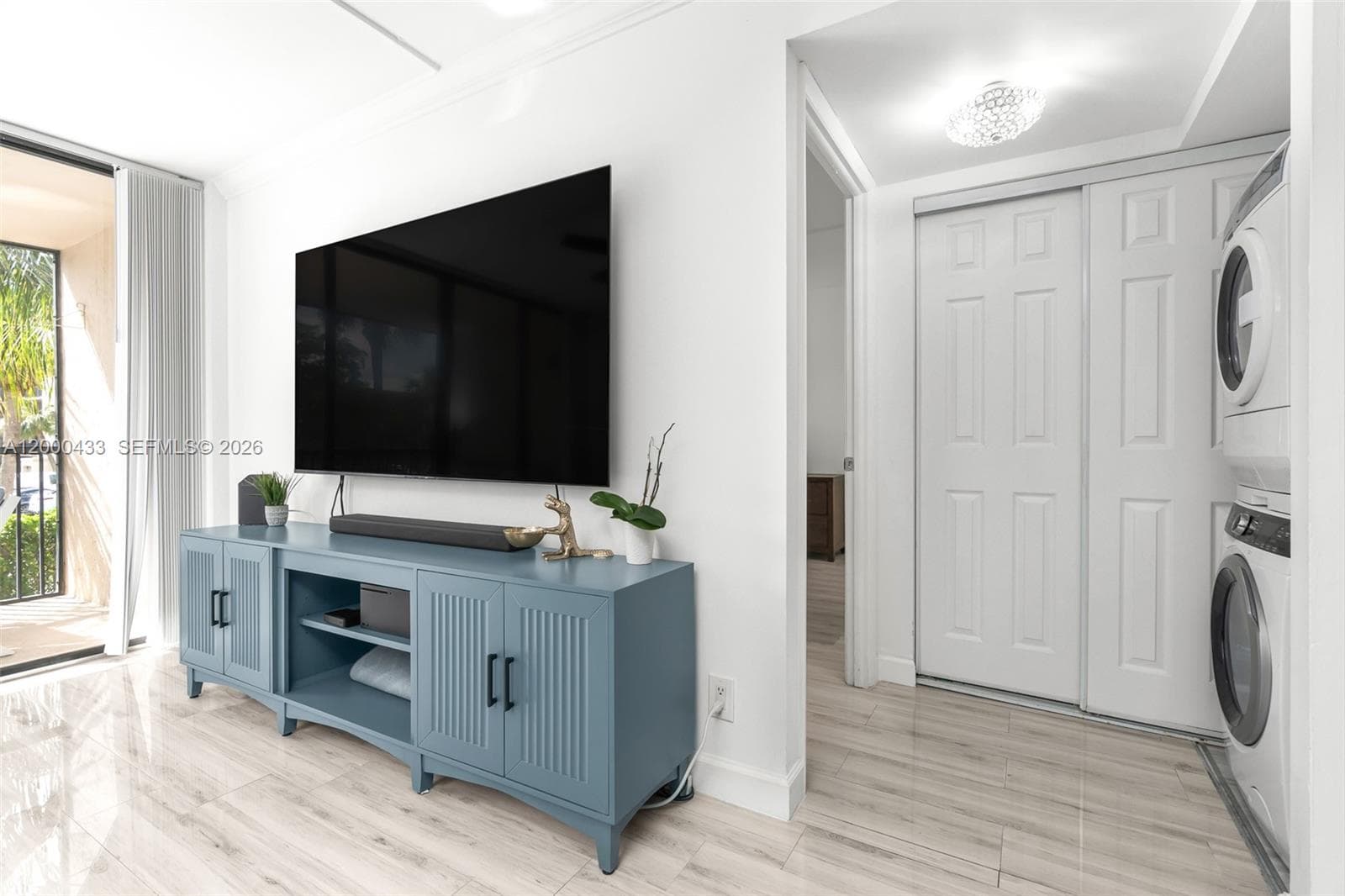 16 Royal Palm Way 205 photo 20