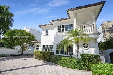 113 Gordon Road photo 4