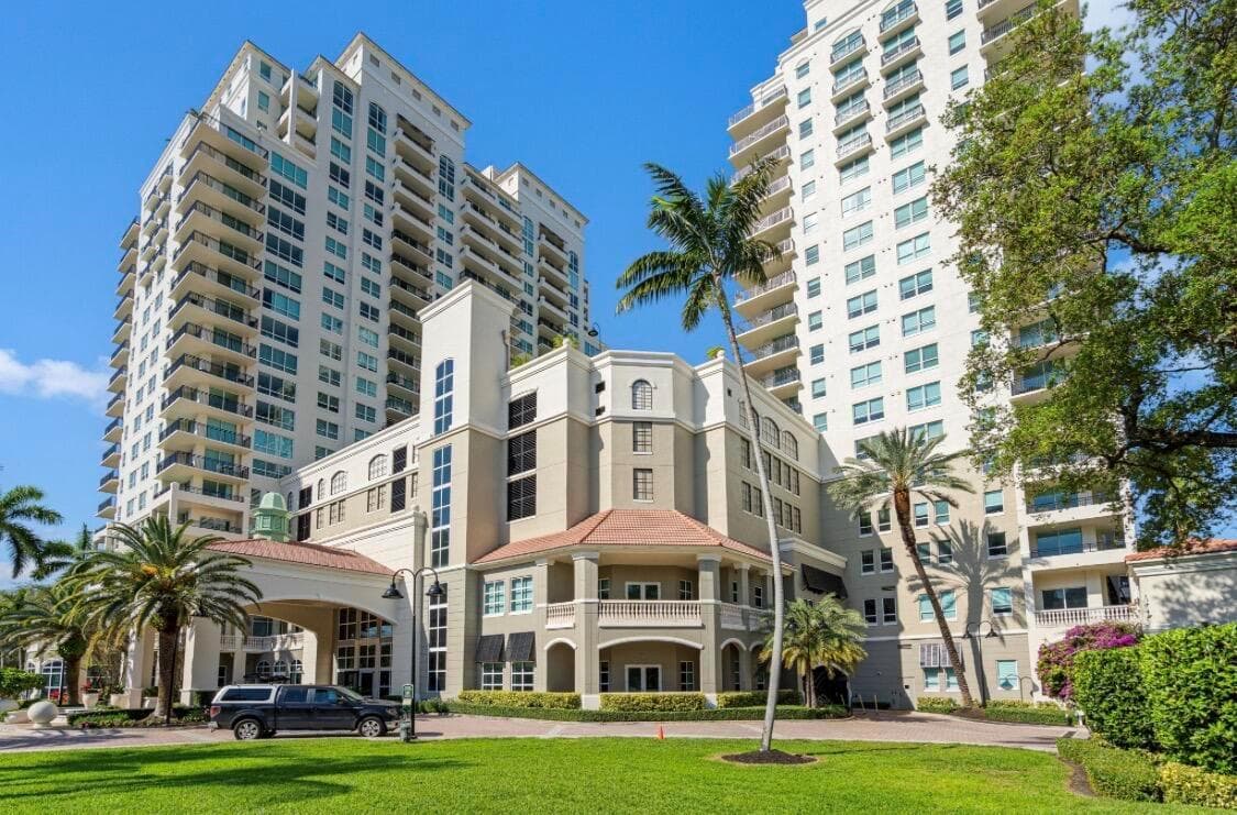 610 W Las Olas Boulevard 920n photo 2