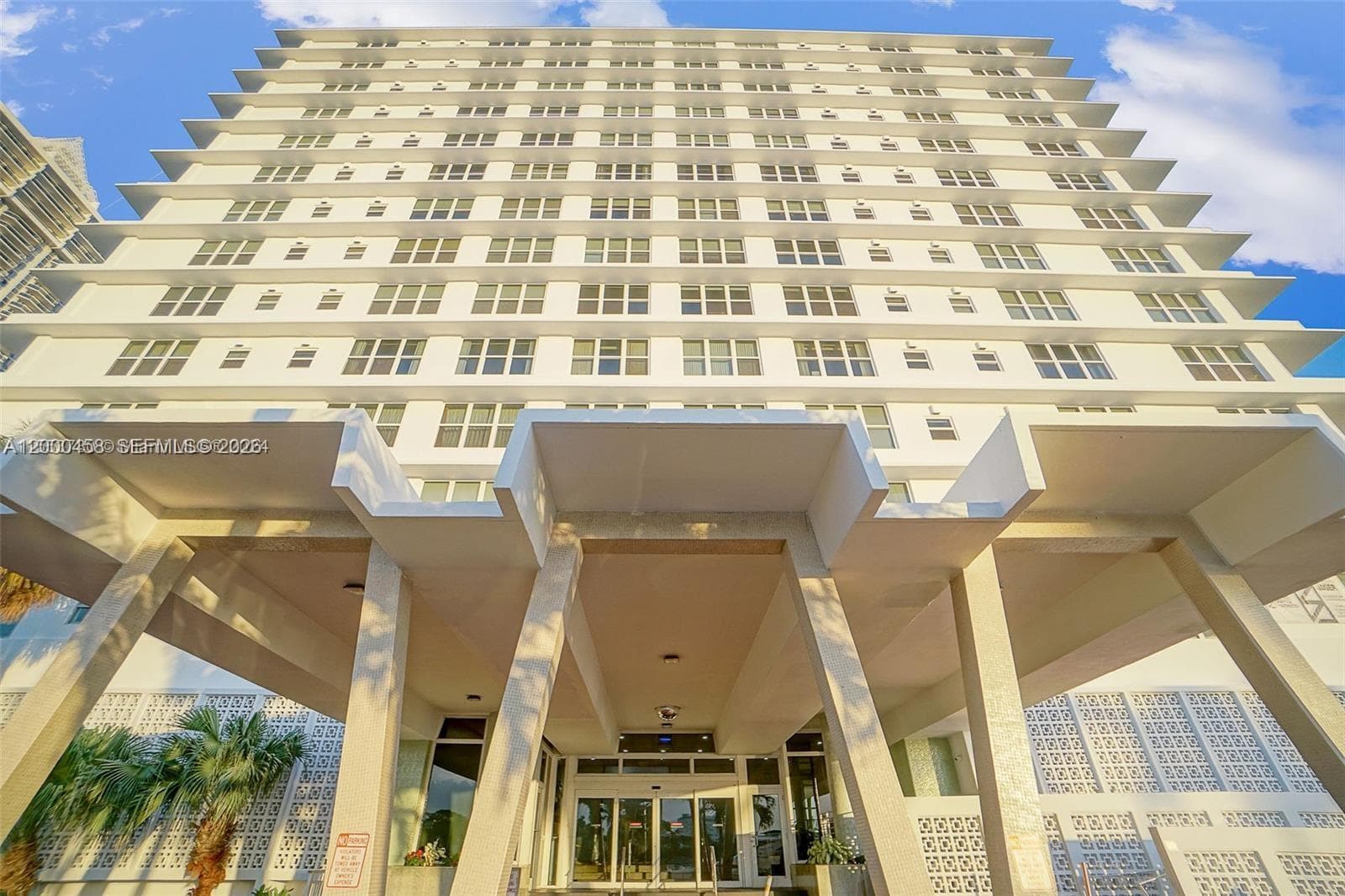 4747 Collins Ave 1108 photo 17