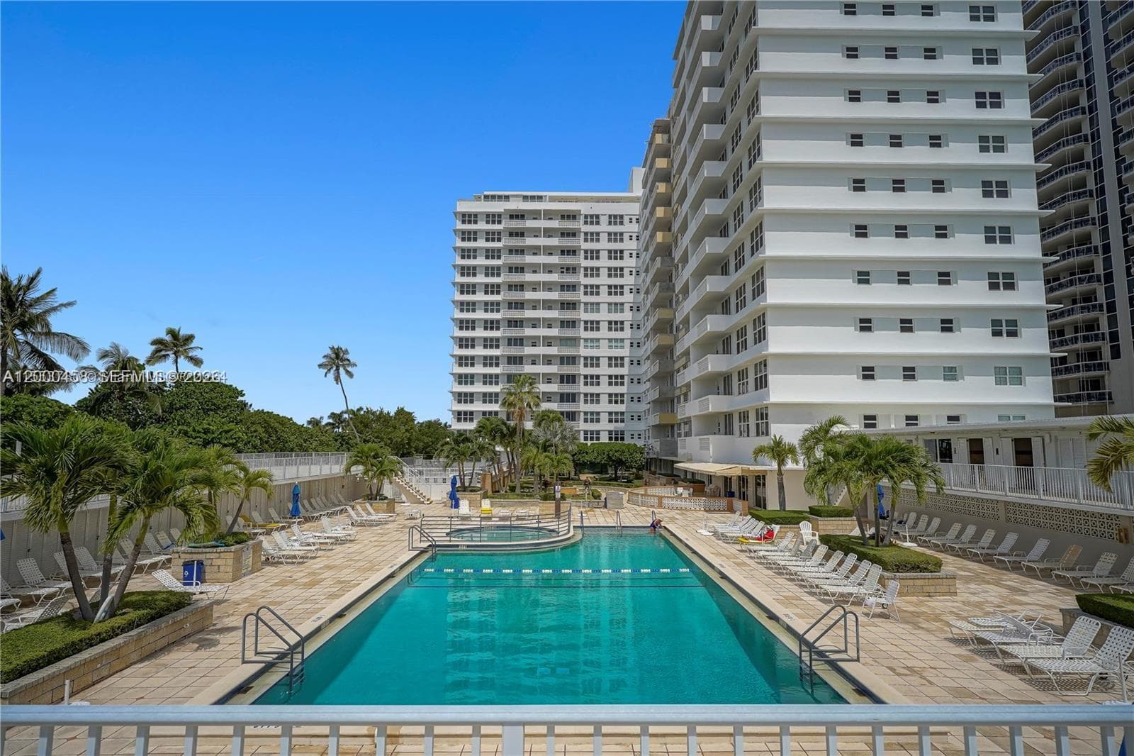 4747 Collins Ave 1108 photo 12