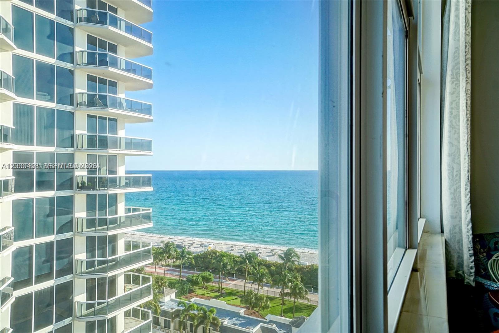 4747 Collins Ave 1108 photo 7