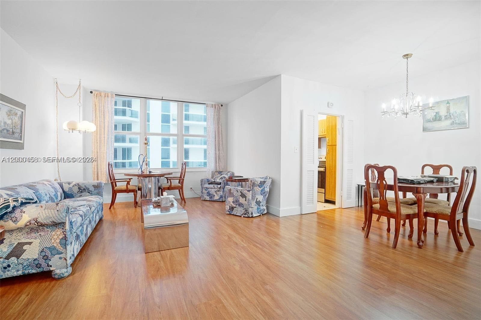4747 Collins Ave 1108 photo 1