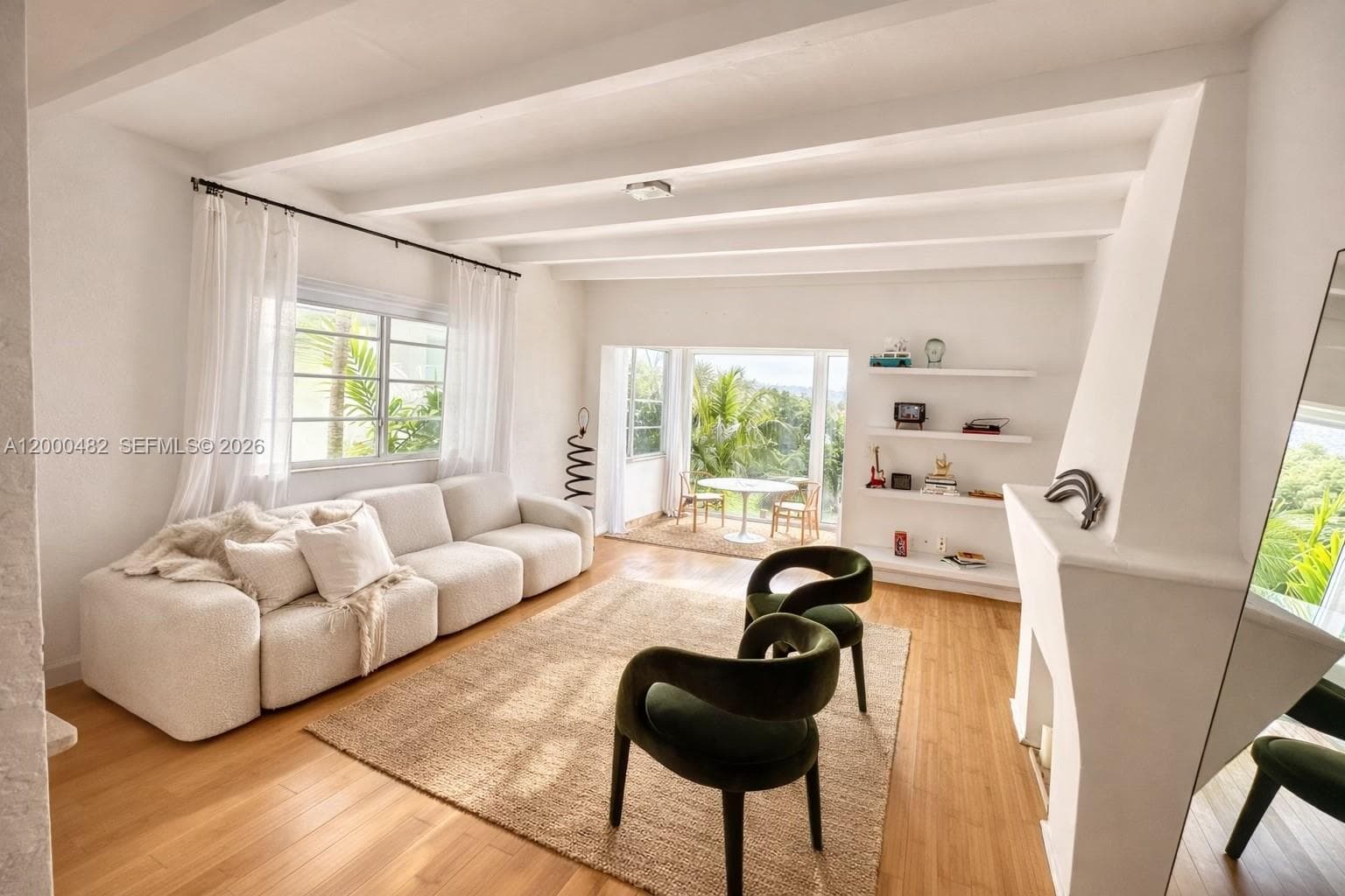 3915 Meridian Ave 206 photo 1