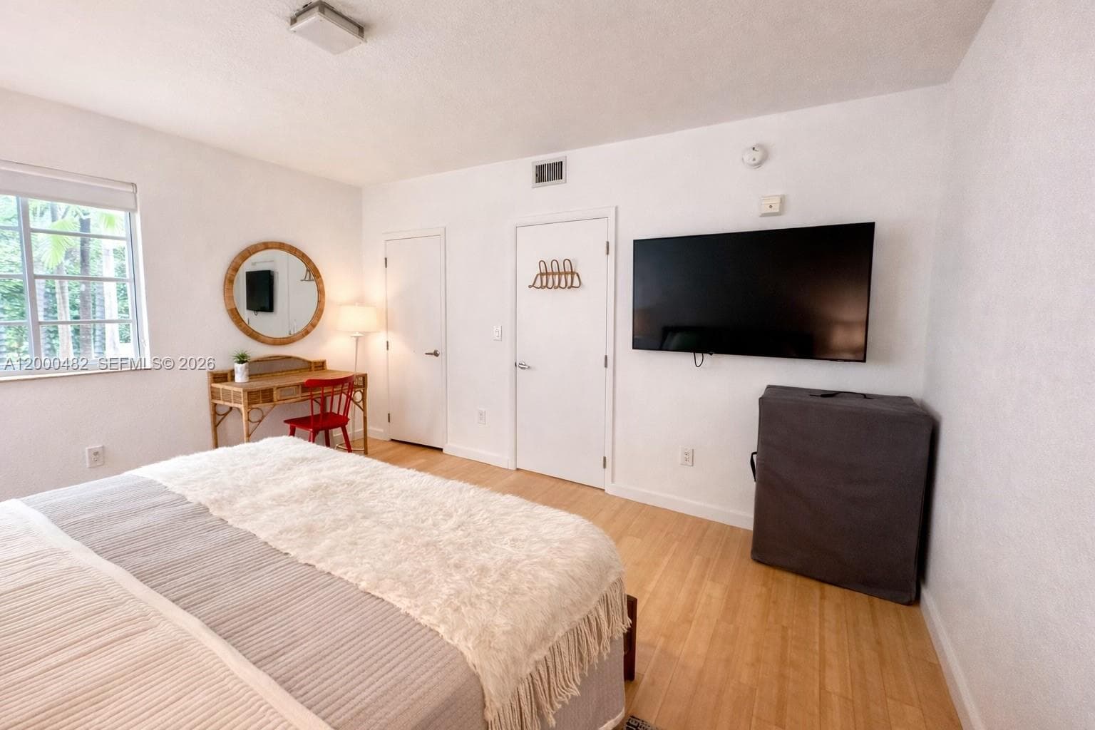 3915 Meridian Ave 206 photo 15