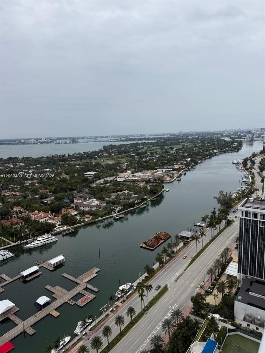 4775 Collins Ave 3706 photo 12