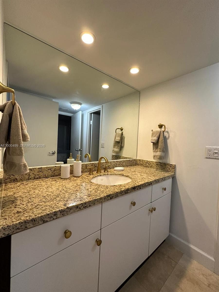 2333 Brickell Ave PH210 photo 16