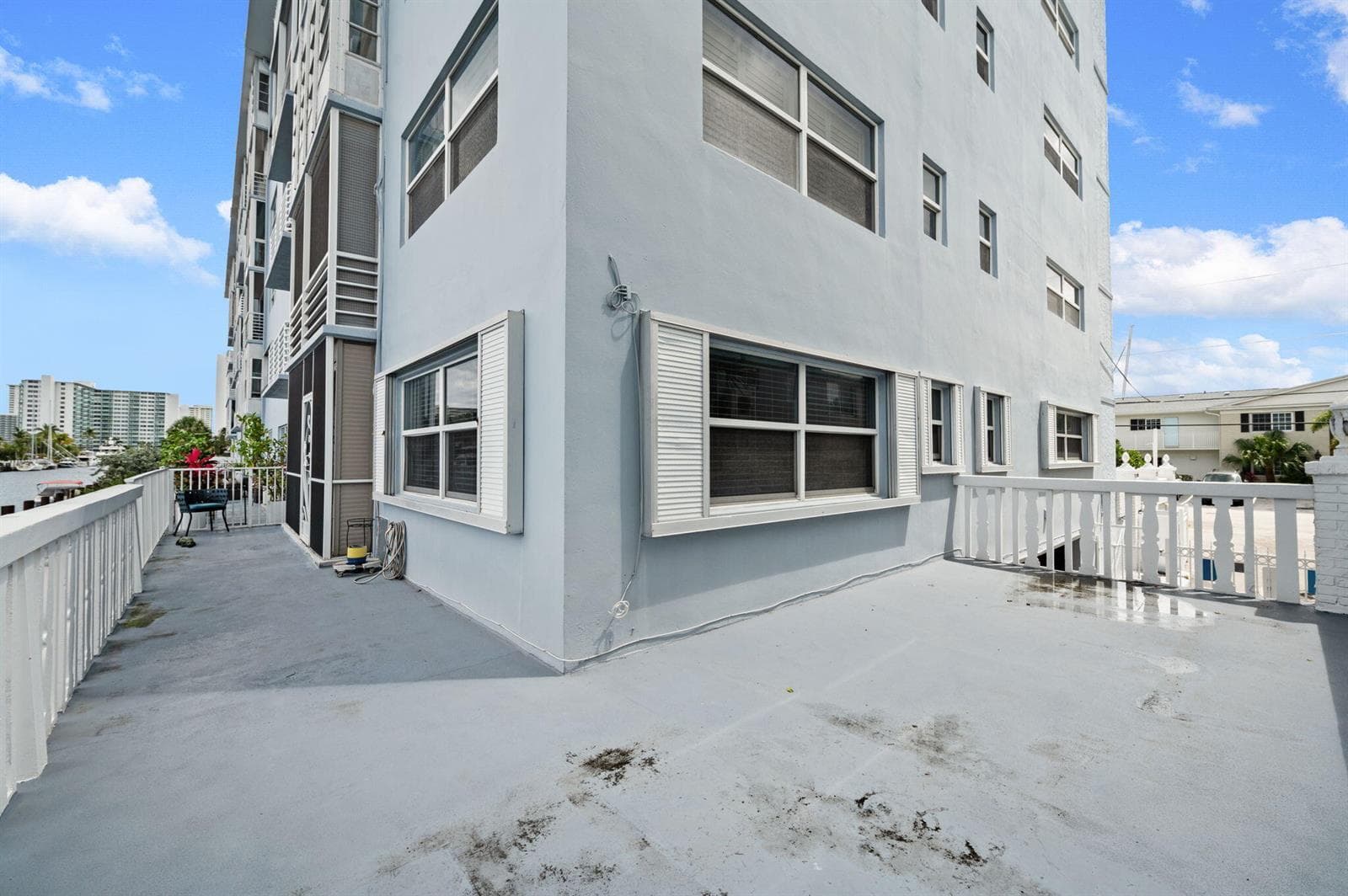 2829 NE 33rd Court 101 photo 19