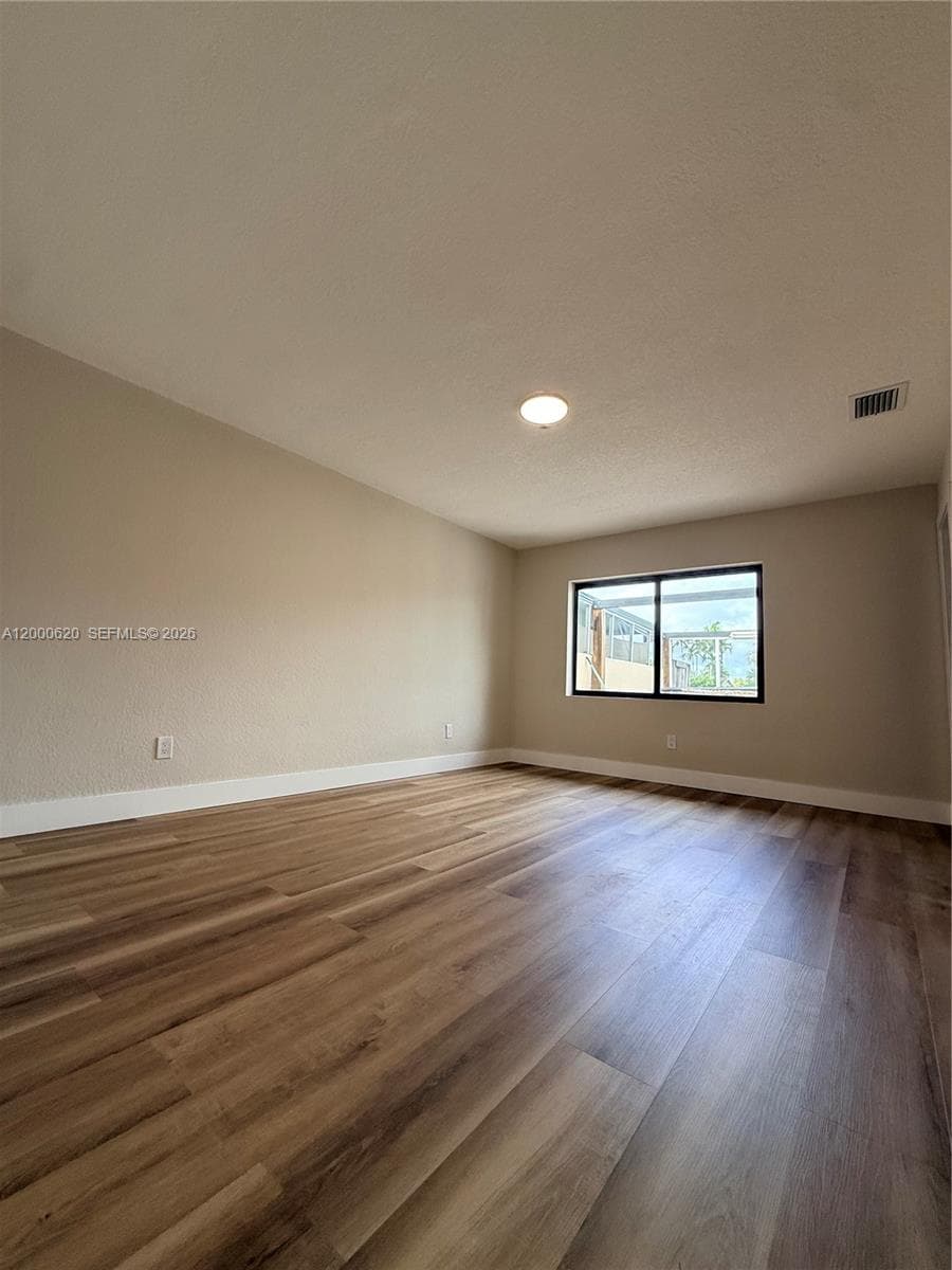 12104 110th St Cir S photo 22