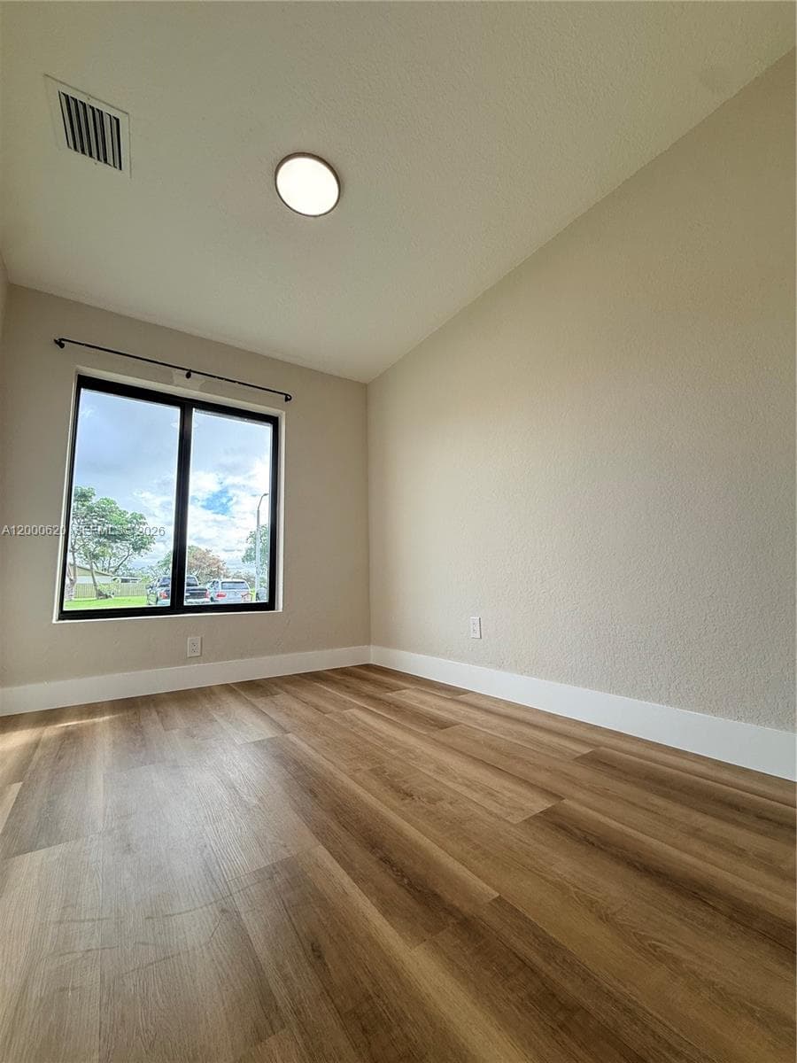 12104 110th St Cir S photo 20