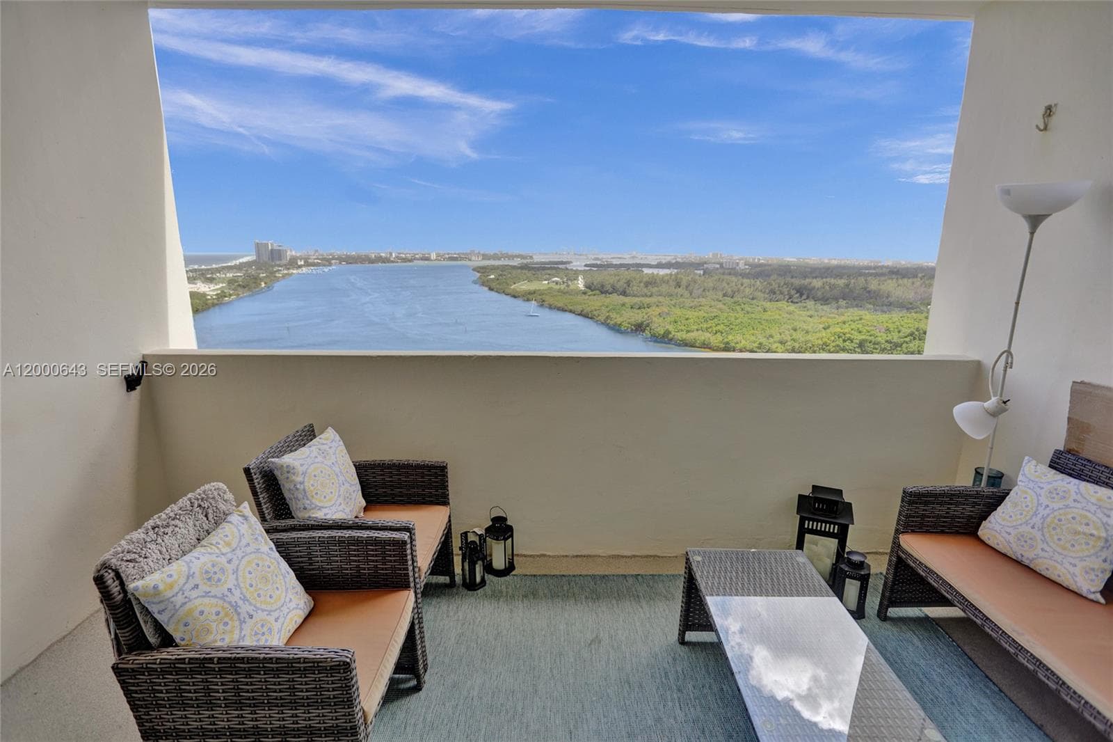 300 Bayview Dr PH10 photo 7