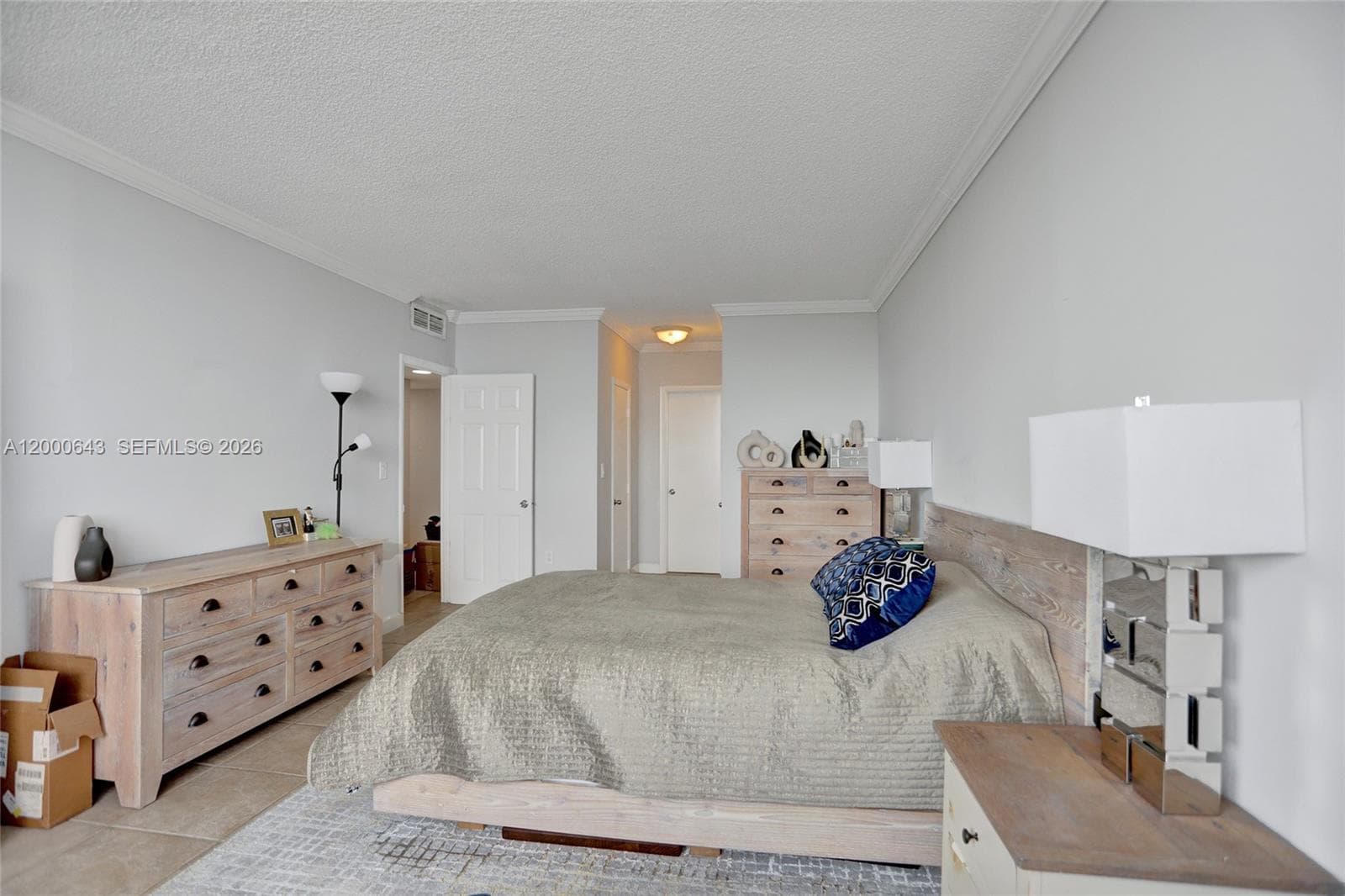 300 Bayview Dr PH10 photo 19