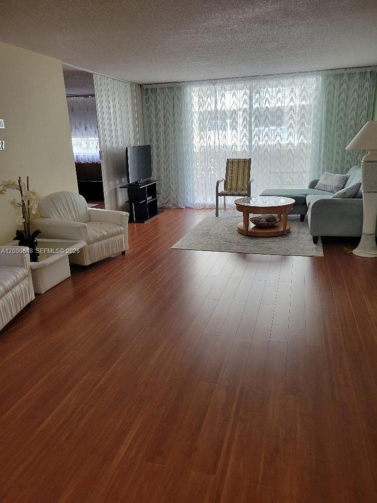 1833 S Ocean Dr 307 photo 6