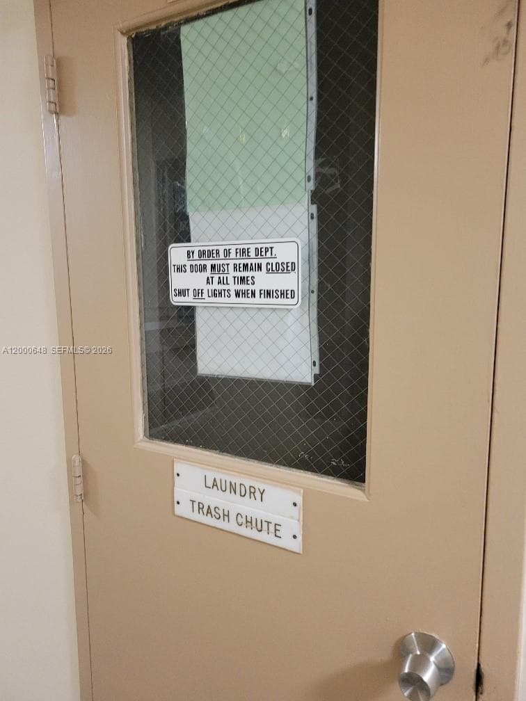 1833 Ocean Dr 307 photo 5