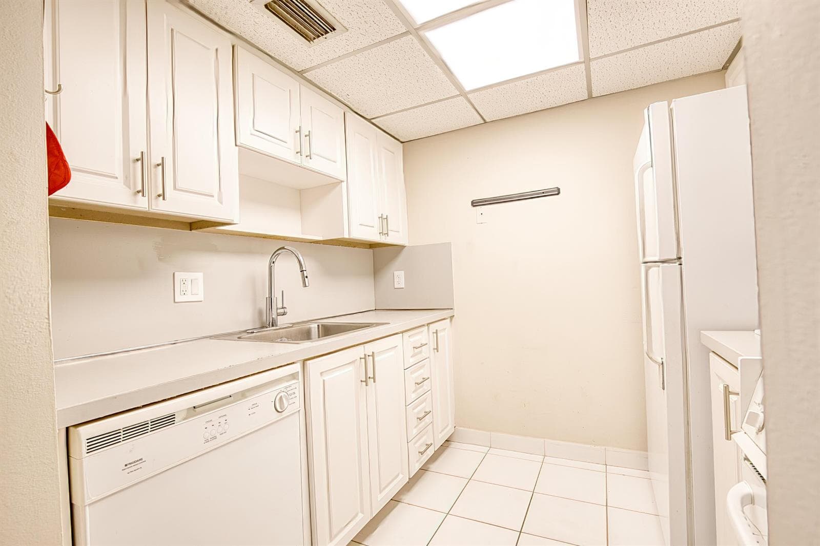 111 Briny Avenue 5-04 photo 13