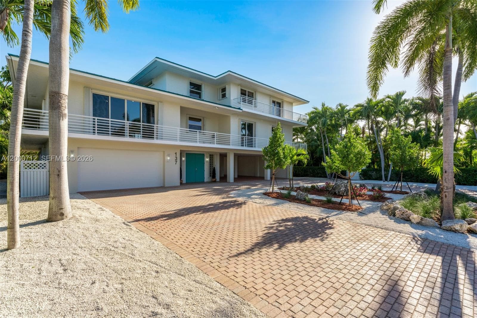 137 Sapodilla Dr photo 14