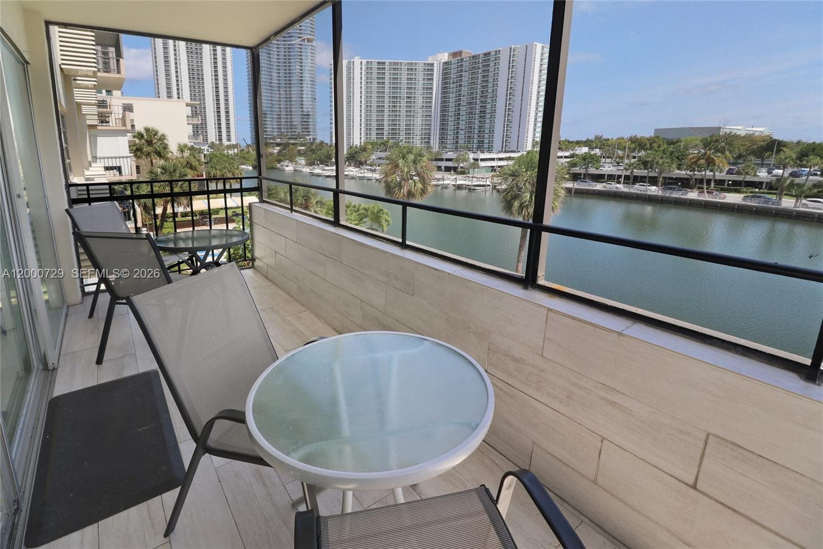 220 Kings Point Dr 415 photo 23