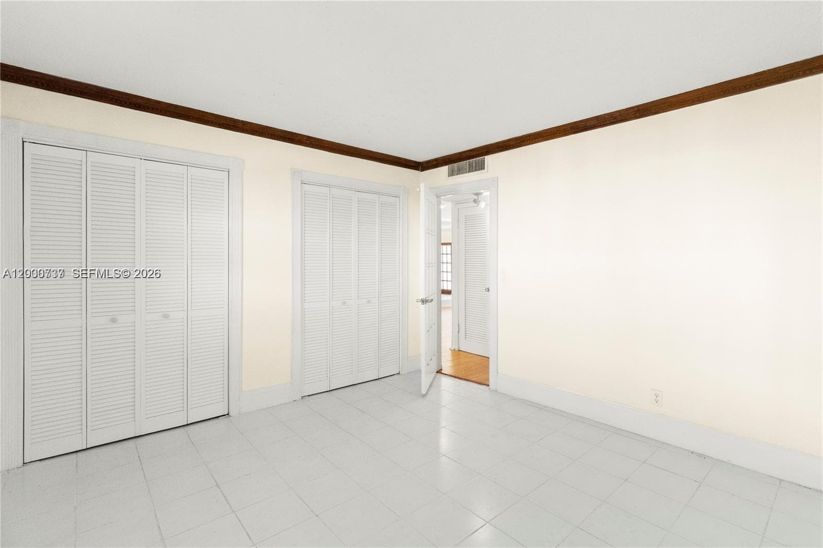 455 Paradise Isle Blvd 402 photo 15