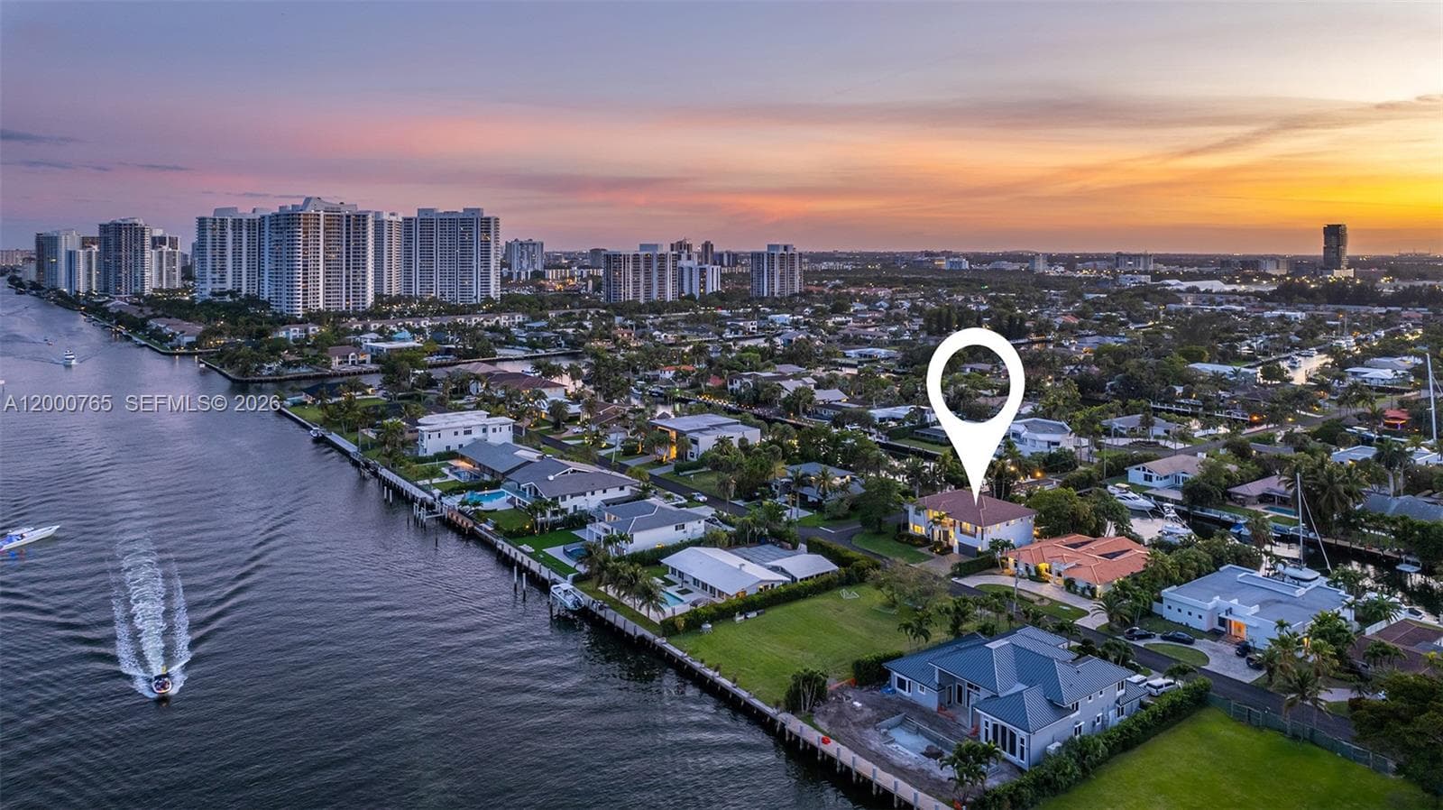 552 PALM DRIVE photo 2