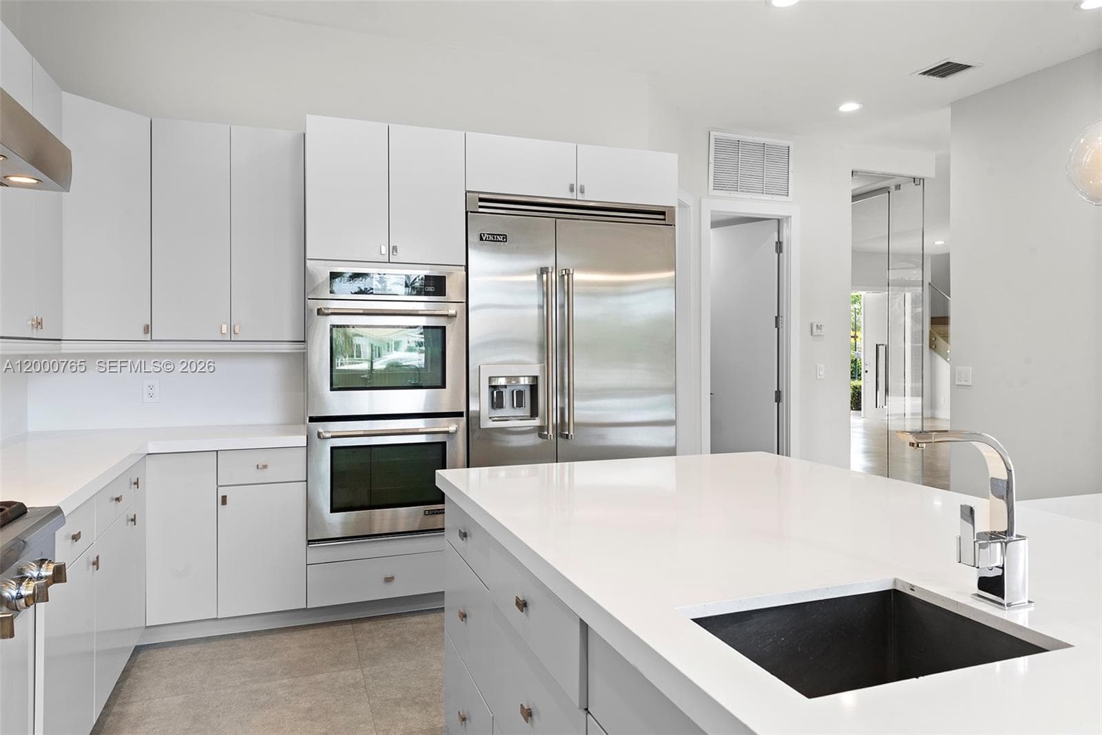 552 PALM DRIVE photo 20