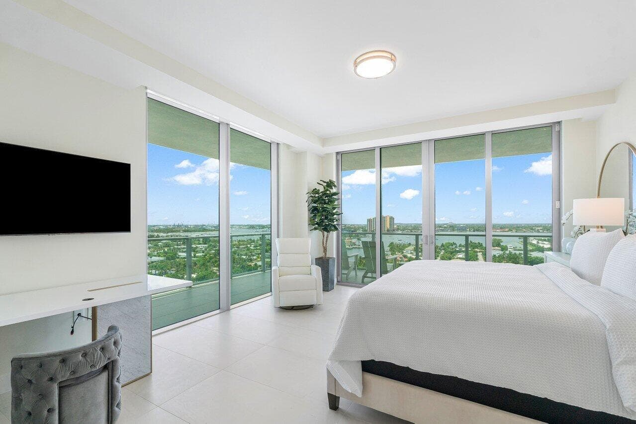 3100 N Ocean Drive 1505p photo 10
