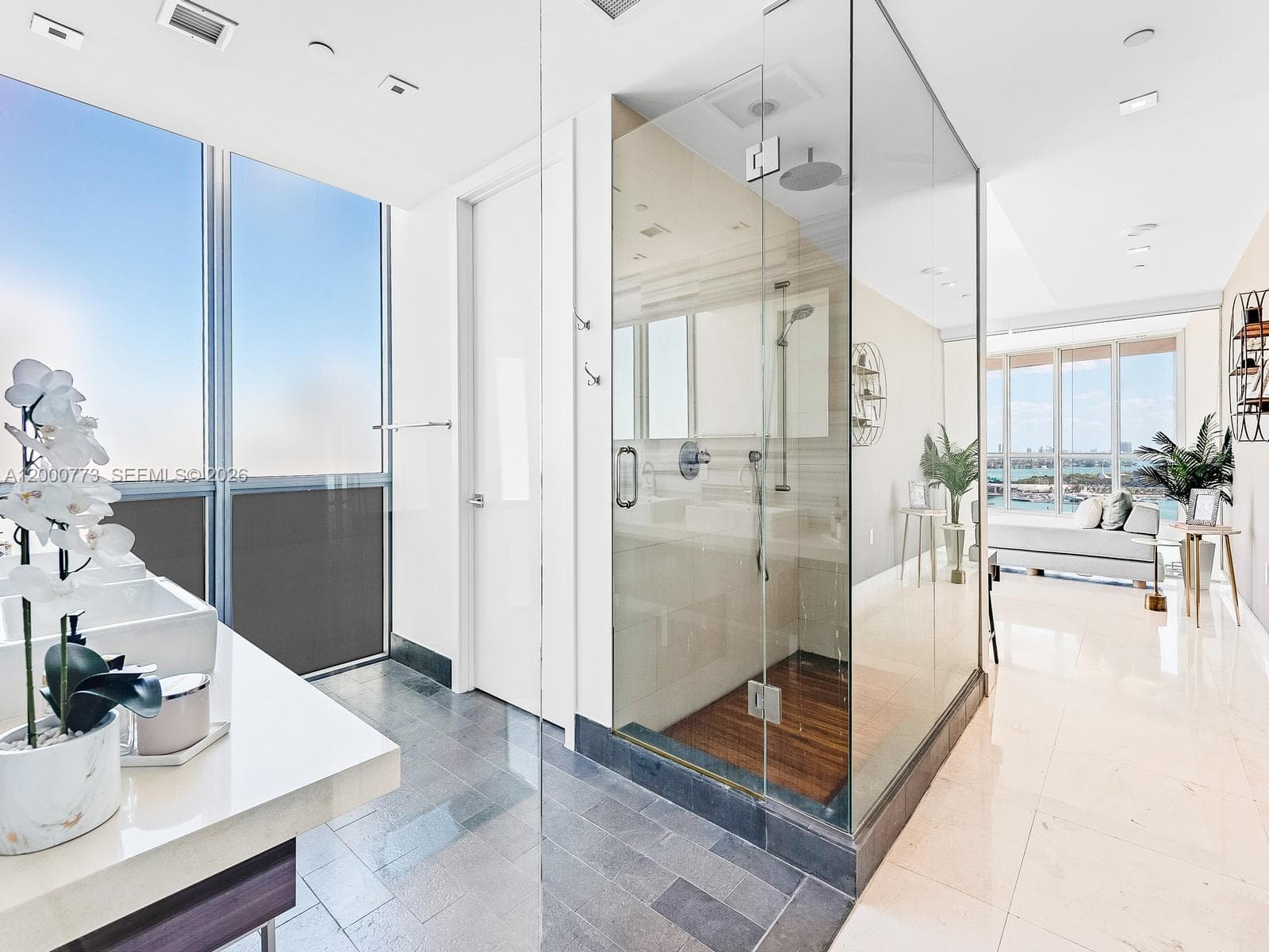 1100 Biscayne Blvd 2105 photo 14