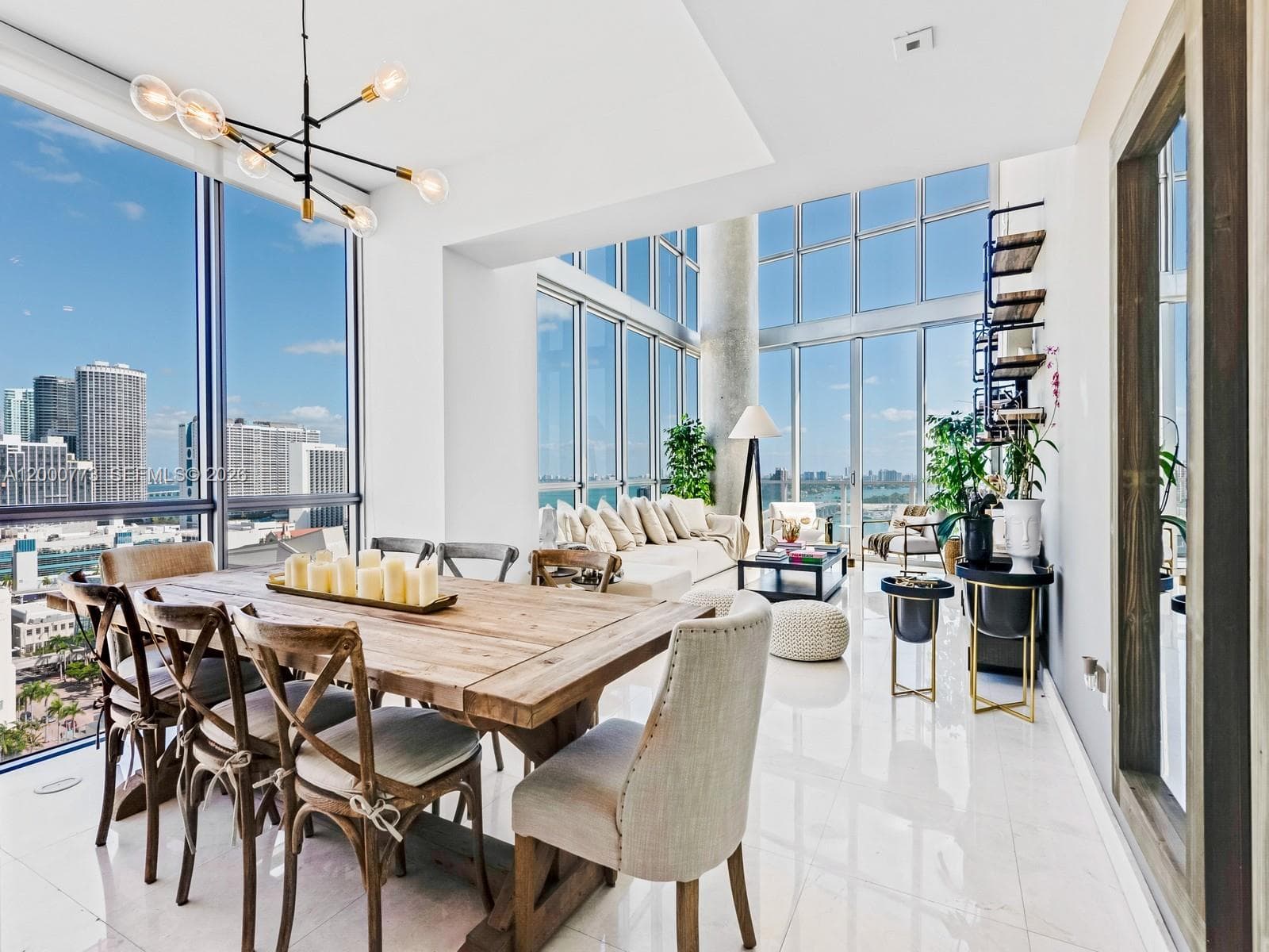 1100 Biscayne Blvd 2105 photo 4