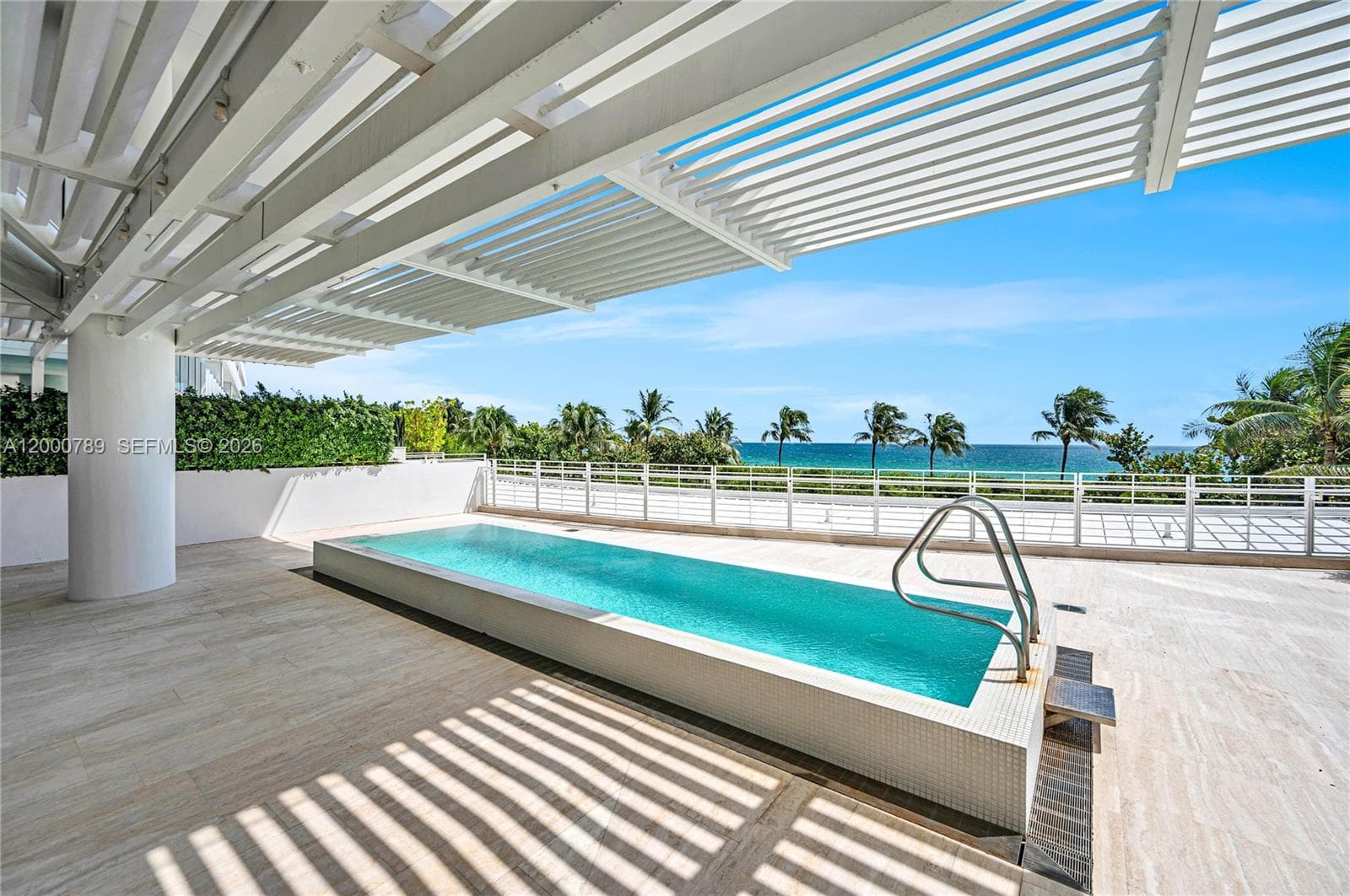 9001 Collins Ave 2