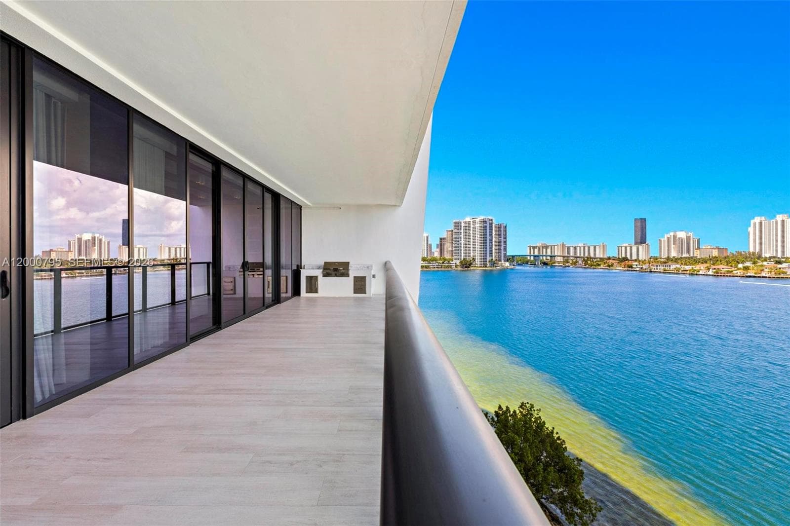 5500 Island Estates Dr 506 photo 2