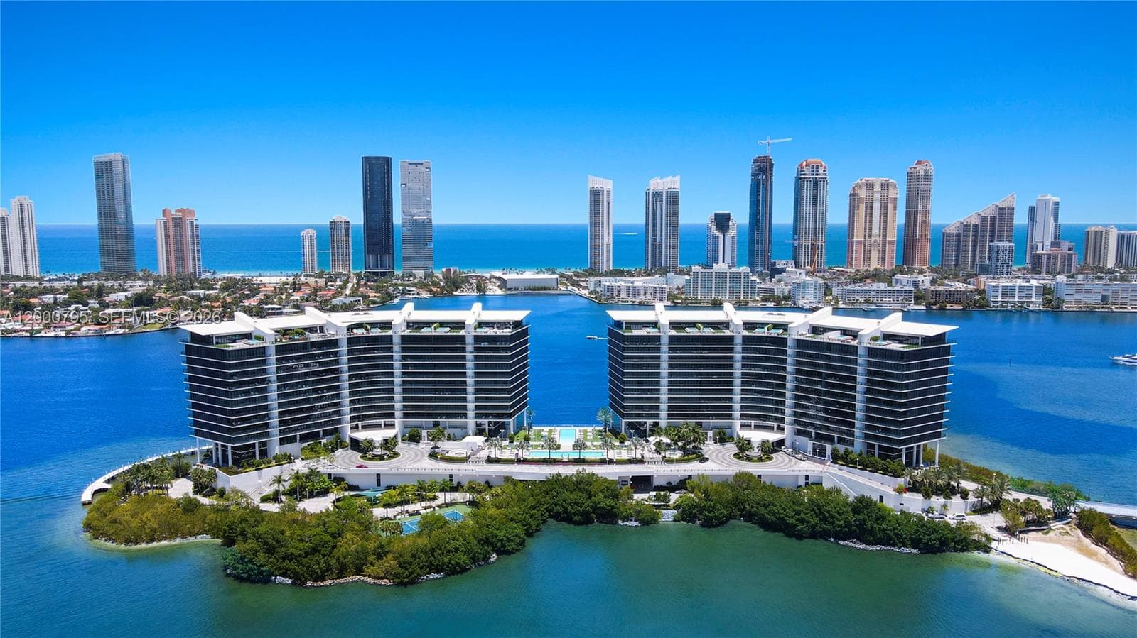 5500 Island Estates Dr 506 photo 4