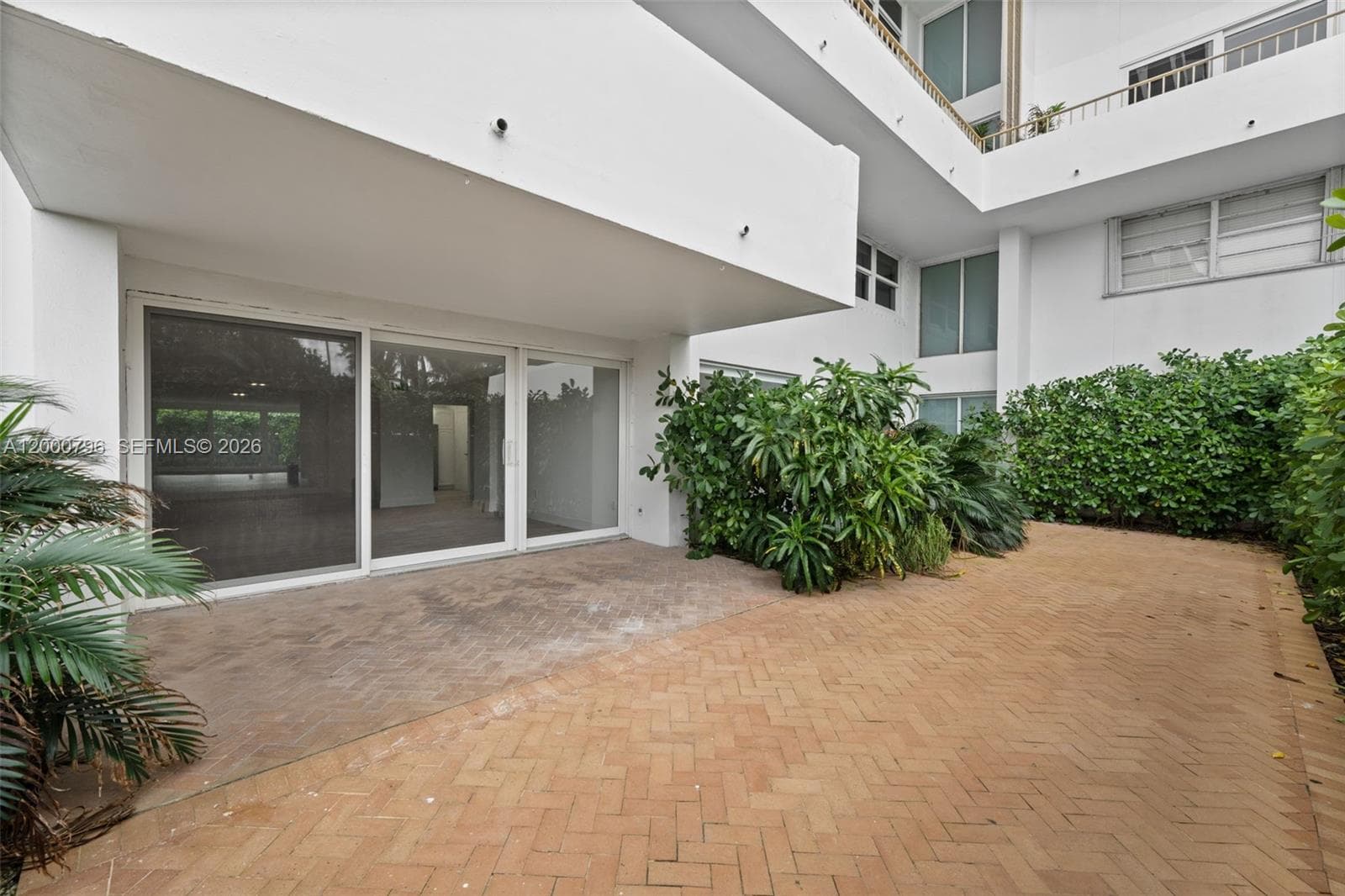 177 Ocean Lane Dr 106 photo 24