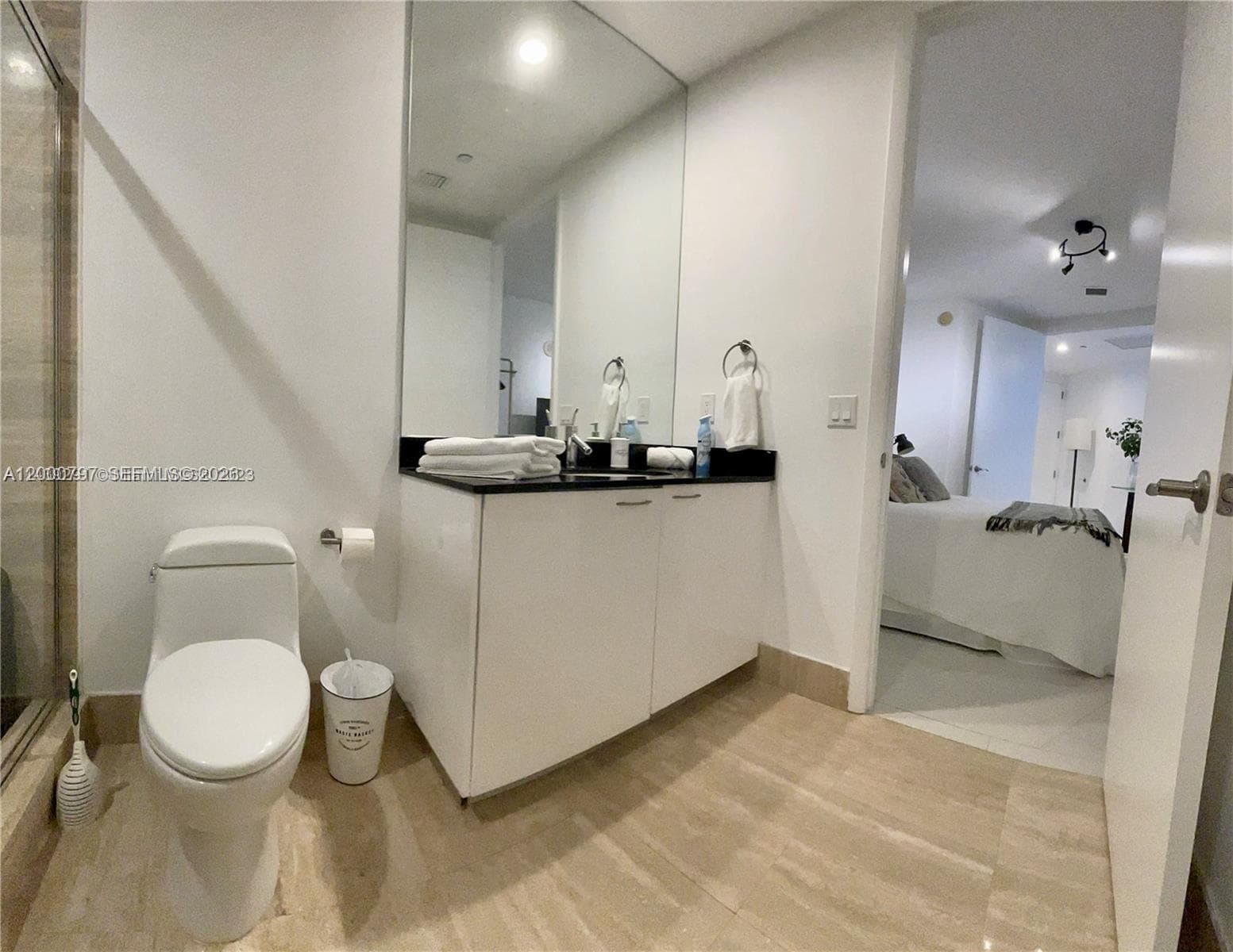 15811 Collins Ave 803 photo 23